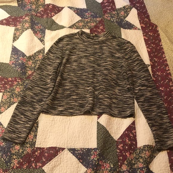 H & M Winter Dress Top